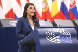 Σφοδρή επίθεση Λατινοπούλου στην Ούρσουλα φον ντερ Λάιεν στο Ευρωκοινοβούλιο: «Μας ρημάξατε»