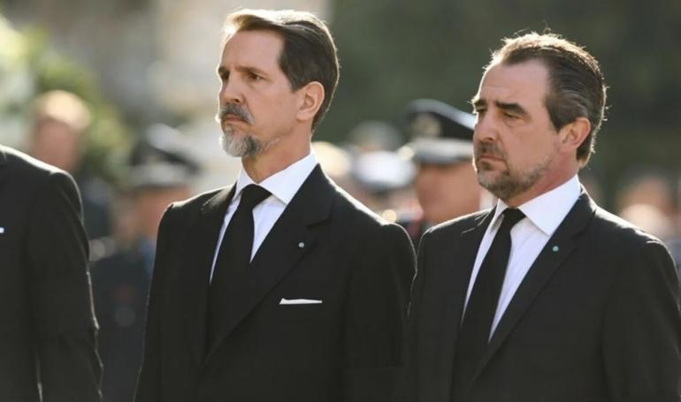 Ντε Γκρες: Είμαστε συγκινημένοι για την ιθαγένεια