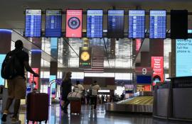Γερμανία: Ακτιβιστές μπλόκαραν τέσσερα αεροδρόμια και σταμάτησαν πτήσεις