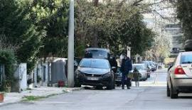 Καλαμαριά: Ιατροδικαστής στο σημείο δολοφονίας του 20χρονου