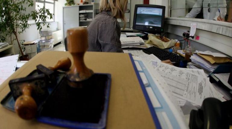 Τα 25 δικαιολογητικά που αντικαθίστανται από μια απλή υπεύθυνη δήλωση -Απλοποιείται το 40% των συναλλαγών με το Δημόσιο