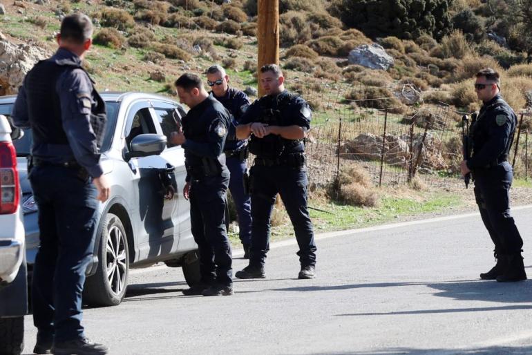 Βεντέτα στα Βορίζια: Παραδόθηκαν τα τρία αδέλφια που καταζητούνταν