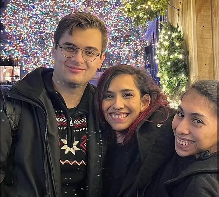 Πώς είναι να έχεις σχέση με μια σιαμαία (VIDEO)