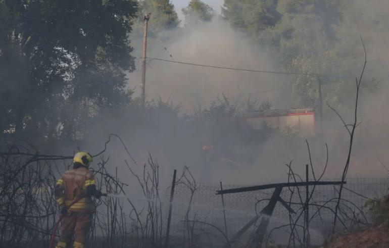 Τουρνάς: Υποδειγματική η προσπάθεια της Πυροσβεστικής στη φωτιά της Χαλκιδικής - Ο μηχανισμός στάθηκε όρθιος