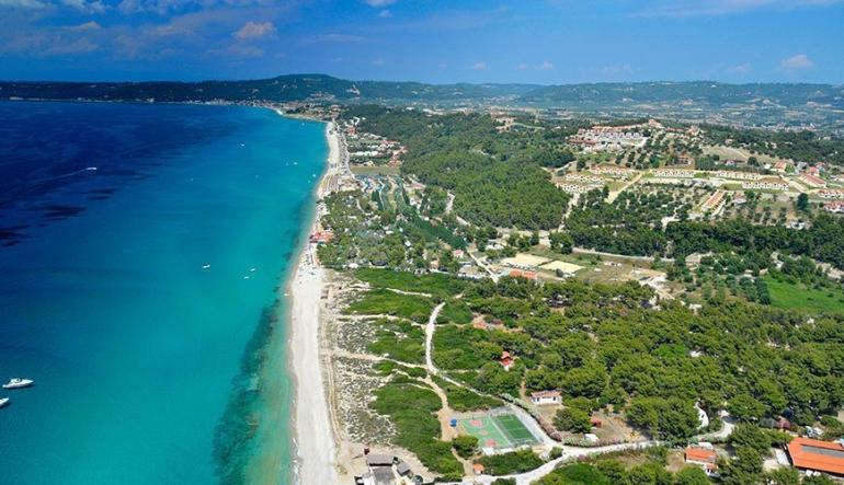 ΤΑΙΠΕΔ: Ξεκινά ο διαγωνισμός για την αξιοποίησης της ακτής και του camping στο Ποσείδι Χαλκιδικής