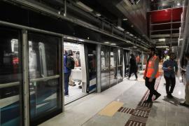 Δύο σακίδια με σπρέι για γκράφιτι διέκοψαν τη λειτουργία δύο σταθμών του Μετρό Θεσσαλονίκης