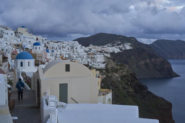 Νέα ισχυρή δόνηση 5 Ρίχτερ τα ξημερώματα μεταξύ Σαντορίνης και Αμοργού – Ακολούθησαν ακόμα τέσσερις άνω των 4R