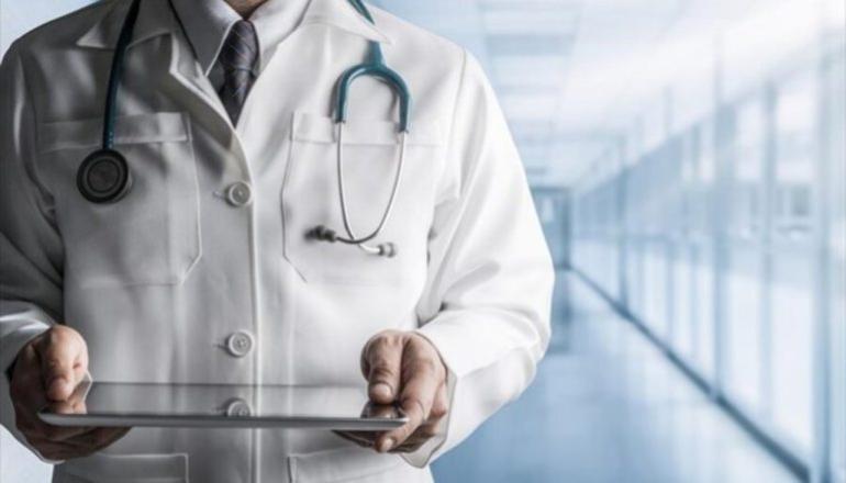 Βόλος: Ποινική δίωξη σε γιατρό για θανατήφορα έκθεση την περίοδο του κορωνοϊού