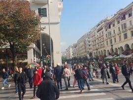 AI: Έτσι θα μοιάζουν οι Έλληνες σε 1000 χρόνια (Φώτο)