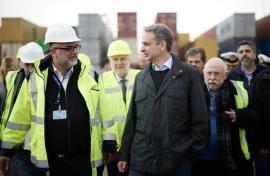 Στον 6ο προβλήτα ο Μητσοτάκης: Το λιμάνι Θεσσαλονίκης είναι η μεγάλη κρυφή προίκα της Βόρειας Ελλάδας