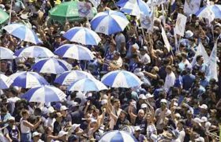 Απεργιακές κινητοποιήσεις στην Αργεντινή ενάντια στις περικοπές δαπανών