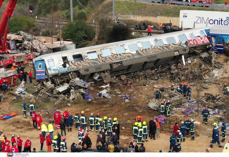 Τέμπη: 10 οικογένειες θυμάτων επιθυμούν εκταφή των σορών, 33 όχι