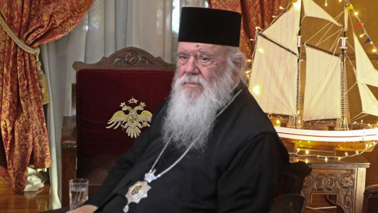 Αρχιεπίσκοπος Ιερώνυμος για ομόφυλα ζευγάρια: Με ενοχλεί η τεκνοθεσία, όχι η συμβίωση - Είμαι υπέρ των νέων ταυτοτήτων