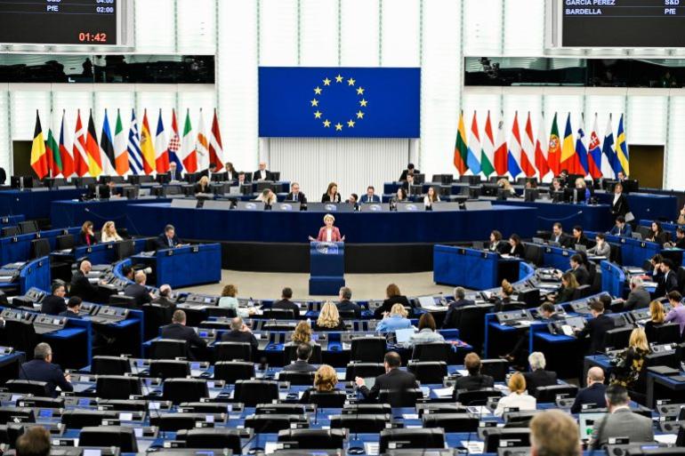 Ισχυρότερη δράση για το κράτος δικαίου ζητά η Ευρωβουλή