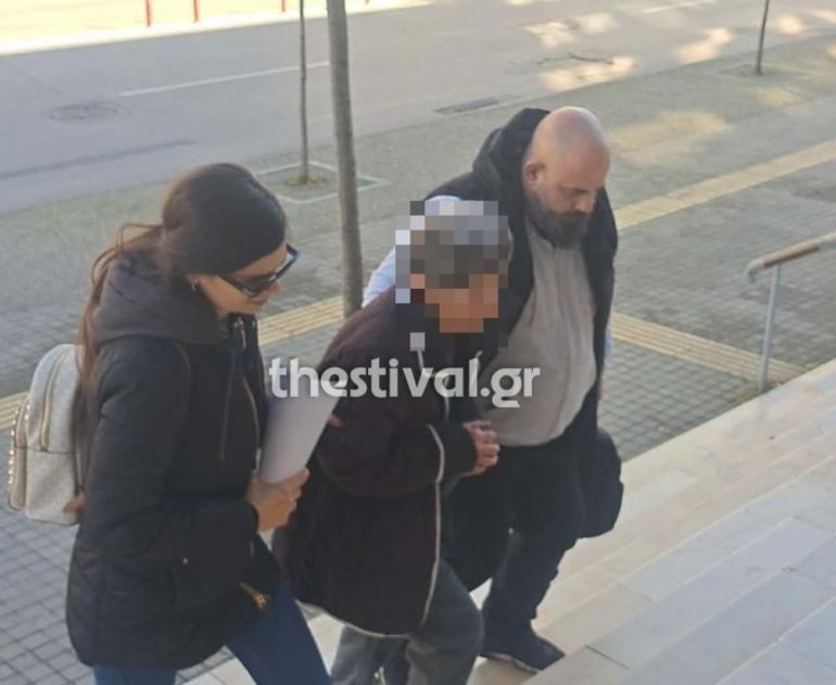 Θεσσαλονίκη: Στα δικαστήρια η 77χρονη σύζυγος του 82χρονου που βρέθηκε νεκρός