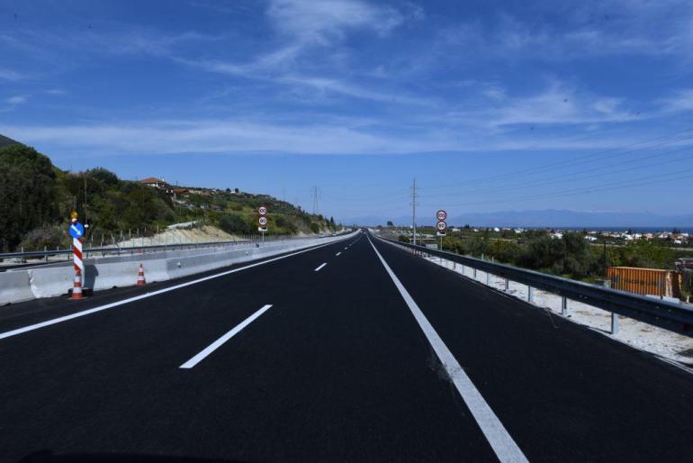 Προχωρούν οι διαγωνισμοί για τα οδικά έργα Δράμα-Αμφίπολη και Θεσσαλονίκη-Έδεσσα
