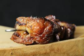 Το κοντοσούβλι στην 8η θέση της λίστας του Taste Atlas με τα καλύτερα παραδοσιακά φαγητά του κόσμου