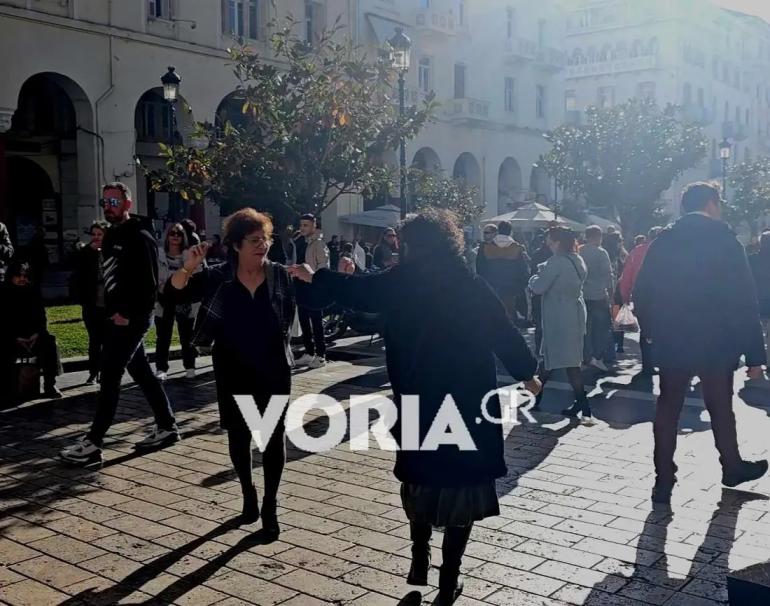 Χριστουγεννιάτικα γλέντια στο κέντρο Θεσσαλονίκης με σύμμαχο τον καλό καιρό