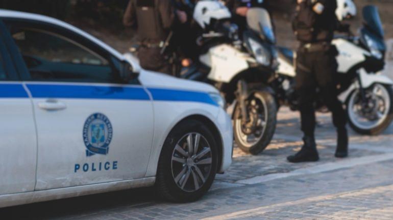 Απειλούσαν 14χρονο και τον εξανάγκαζαν να τους δίνει οικογενειακά κοσμήματα – Συνελήφθη 16χρονος