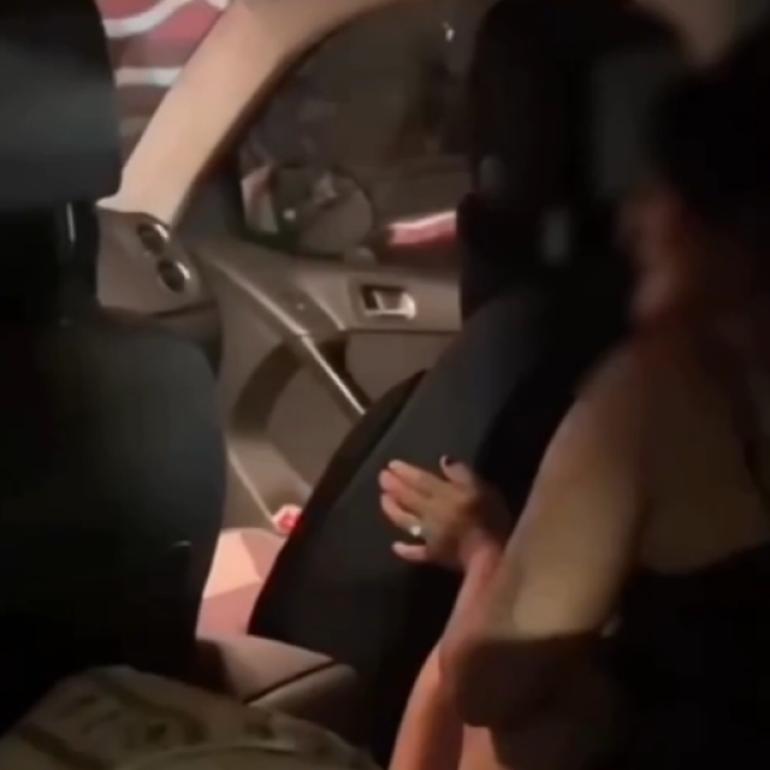 ΒΙΝΤΕΟ-Παράνομο ζευγάρι έγινε viral στην Τουρκία αφού τους έπιασαν σε... στενές επαφές σε πάρκινγκ εμπορικού κέντρου