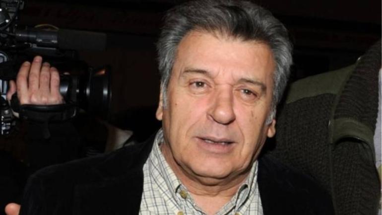 Τάσος Χαλκιάς: Έγραψε ποίημα για το καμένο του σπίτι στο Πόρτο Γερμενό
