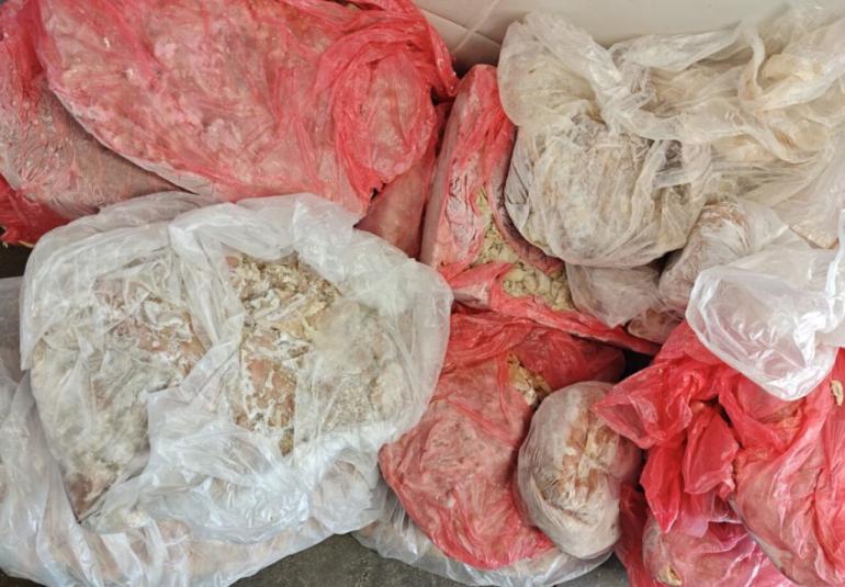 Αττική: 11 τόνοι ακατάλληλων κρεάτων κατασχέθηκαν σε ελέγχους της Περιφέρειας