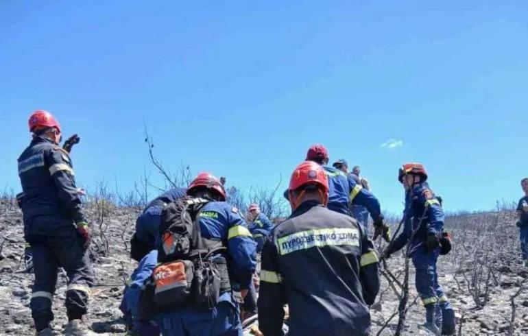 Πυροσβέστης έπεσε σε γκρεμό στην Μπάλα της Πάτρας