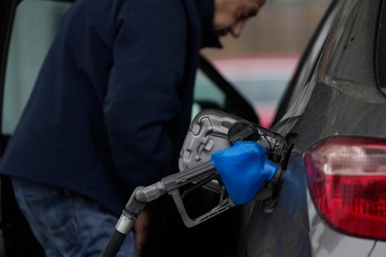 Η Κροατία επιβάλλει πλαφόν στις τιμές των καυσίμων