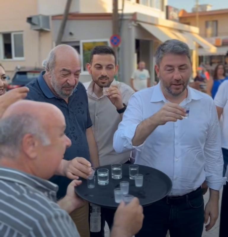 Ανδρουλάκης από Ρόδο: «Οι πολίτες θέλουν την αλλαγή και το ΠΑΣΟΚ μπορεί να τη φέρει» (VIDEO)