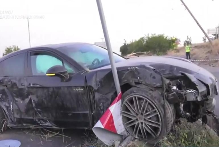 Θεσσαλονίκη: Εντοπίστηκε η 45χρονη ιδιοκτήτρια της Porsche - Καταθέτει στην ΕΛ.ΑΣ. για το σοβαρό τροχαίο