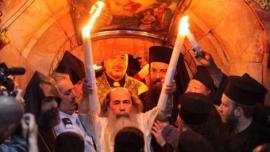 Άγιο Φως: Δείτε live την Τελετή Αφής στα Ιεροσόλυμα – Τι ώρα θα φτάσει στην Ελλάδα