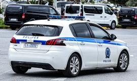 Θεσσαλονίκη: Στη φυλακή νεαρός που απειλούσε να “ξεκοιλιάσει” τη μητέρα του – Είπε ότι επηρεάστηκε από σειρές στο διαδίκτυο