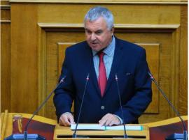 Βουλευτής του ΠΑΣΟΚ κατήγγειλε πως στέλεχος της ΝΔ τον κλείδωσε σε εργοτάξιο στη Χίο