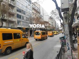 ΒΙΝΤΕΟ-ΦΩΤΟ-Θεσσαλονίκη: Στους δρόμους οι ιδιοκτήτες Παιδικών Σταθμών για το ΕΣΠΑ - «Δεν θα μπορούμε να ζεστάνουμε τα παιδιά»