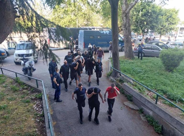 Ενώπιον της Δικαιοσύνης η υπόθεση της Εθνικιστικής Νεολαίας Θεσσαλονίκης - Στο εδώλιο οι 15 από τους 28 συλληφθέντες