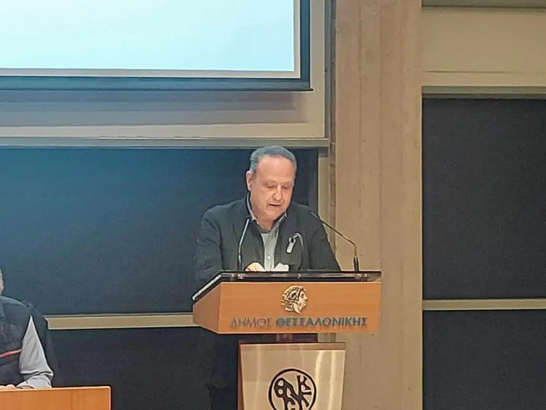 Θεσσαλονίκη: Είχαν μετατρέψει δημοτικό χώρο σε άτυπο πάρκινγκ με μπάρα - ΕΔΕ διέταξε ο Αγγελούδης