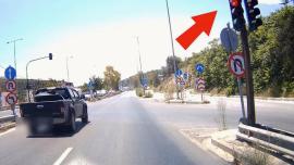 Θεσσαλονίκη: 27χρονη Ρομά δεν σταμάτησε σε κανένα κόκκινο φανάρι και μάζεψε… 35 κλήσεις σε λίγη ώρα
