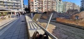 Αρχαιολόγοι για Γαλεριανό Συγκρότημα: Η αποκοπή μνημείων από τη ζωή της πόλης με κάγκελα παραβιάζει τα στοιχειώδη
