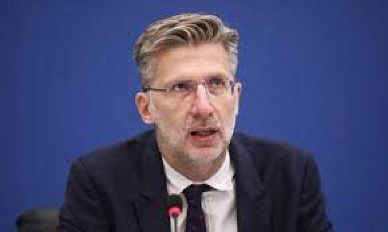 Σκέρτσος για γάμο ομόφυλων: Κάνουμε ένα τολμηρό βήμα, χωρίς αυτό να είναι ένα παράτολμο βήμα