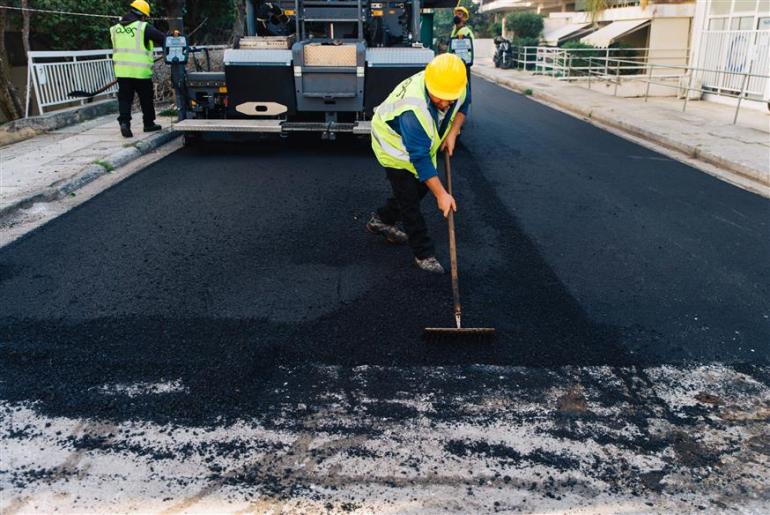 Θεσσαλονίκη: Ασφαλτόστρωση και σήμερα σε Εγνατία και Λεωφόρο Καραμανλή