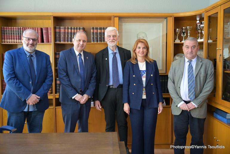 Συνάντηση Γιάννη Λοβέρδου με τον Πρύτανη του ΑΠΘ Κυριάκο Αναστασιάδη