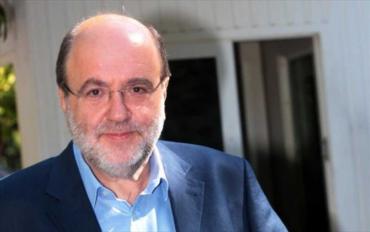 ΗΧΗΤΙΚΟ STATUS FM Τρυφων Αλεξιάδης: Αφιερώνω το τραγούδι «Απαλλάχτηκα από σένα, απαλλάχτηκα»