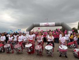 Θεσσαλονίκη: Στα ροζ η Νέα Παραλία με το Pink Together και το «Άλμα Ζωής» (φωτό+βιντεο)