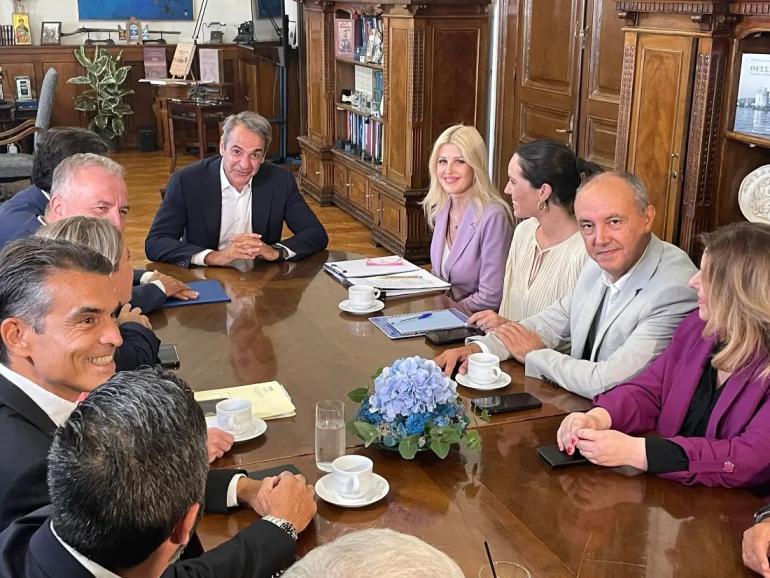 Στο ΥΜΑΘ ο Κυριάκος Μητσοτάκης - Ξεκίνησαν οι συναντήσεις ενόψει ΔΕΘ (φωτο+video)