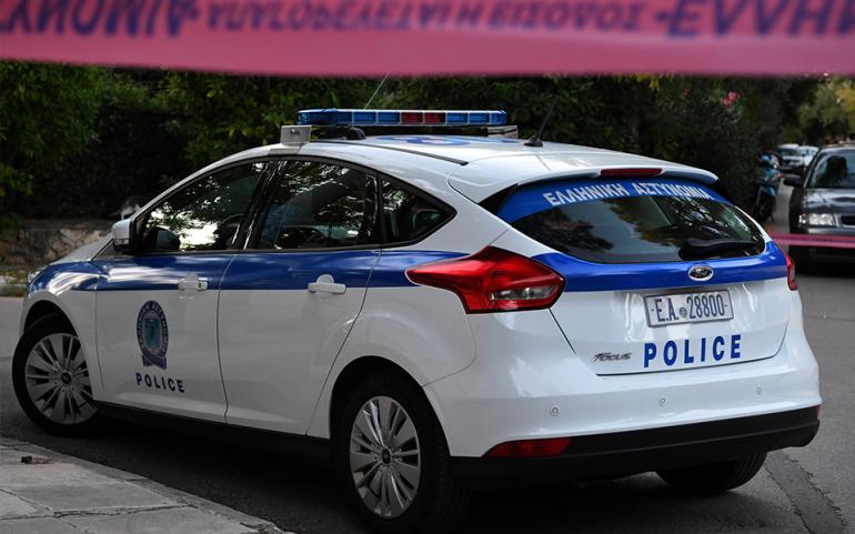 Στο νοσοκομείο 27χρονη που ξυλοκοπήθηκε από τον πρώην σύντροφό της στη Θεσσαλονίκη