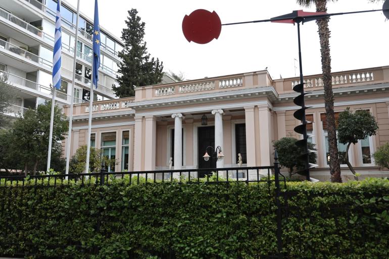 Ανασχηματισμός: Κώτσηρας στο Μεταφορών, Μαρκόπουλος στο Οικονομικών, Χατζηβασιλείου στο ΥΠΕΞ – Ορκωμοσία την Παρασκευή