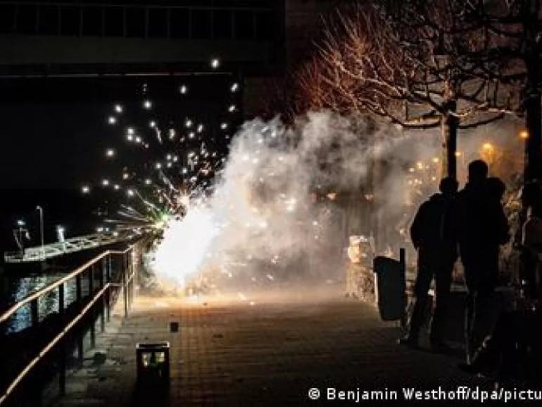 Γερμανία: Δύο 18χρονοι νεκροί από πυροτεχνήματα