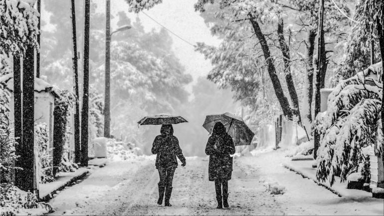 Έκτακτο δελτίο της ΕΜΥ για την τριήμερη ψυχρή εισβολή - Πυκνές χιονοπτώσεις στη βόρεια Ελλάδα