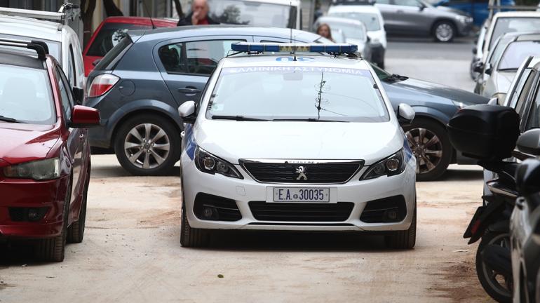 Θεσσαλονίκη: Κληρικός συνελήφθη για ενδοοικογενειακή βία μετά από καταγγελία της πεθεράς του