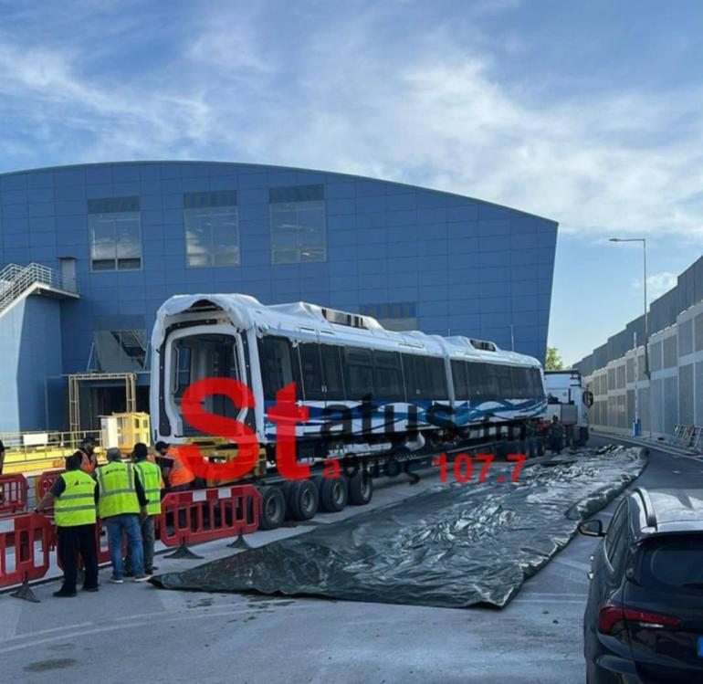 Δείτε φωτογραφίες από τα νέα βαγόνια του μετρό της Θεσσαλονίκης